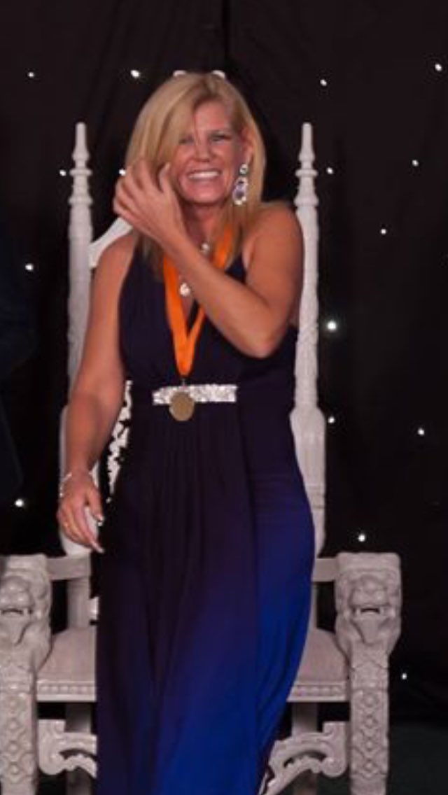 shelleyalys50's tweet photo. Great day at Dragonflies Boutique in Bloxwich a must to check out. #prom #beautyqueen   #Faboverfify https://t.co/jdxNeHHBxa