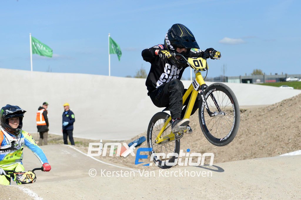 Victoria Hunt tweet media