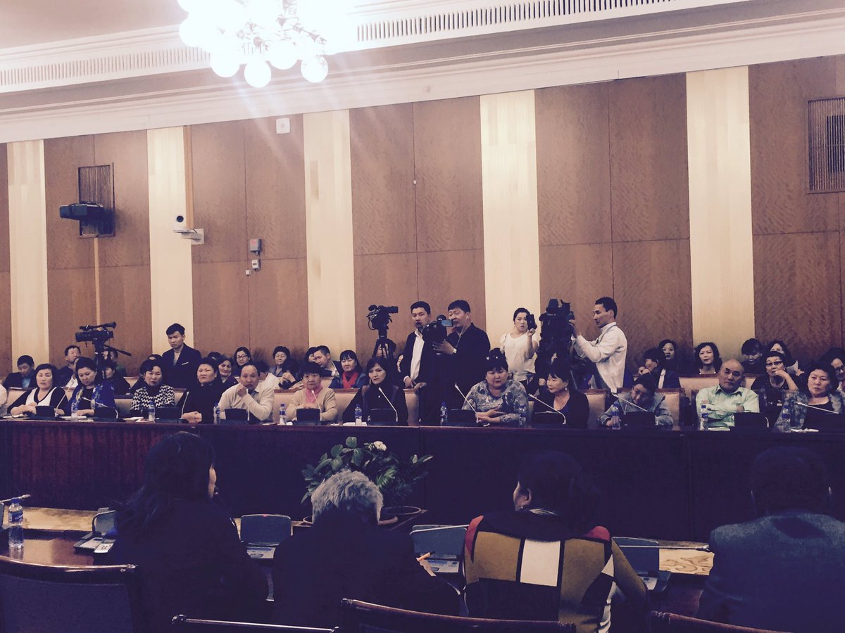 Монгол Улс төргүй хөл толгойгүй болж байна шүү гэж сануулжийн⁉️