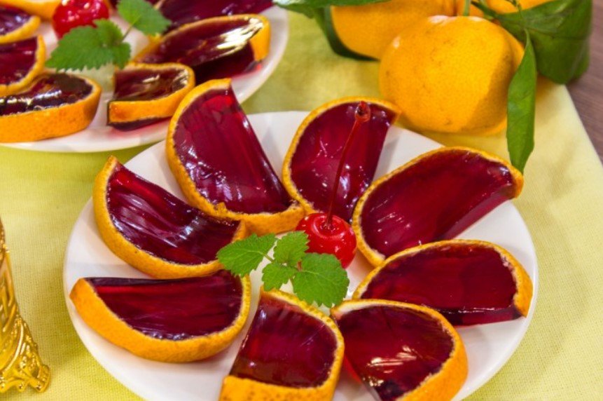 AllRecipes0's tweet photo. Cherry oranges - cooking method is here => https://t.co/Dygn6VOKwi https://t.co/82yk2xL36O