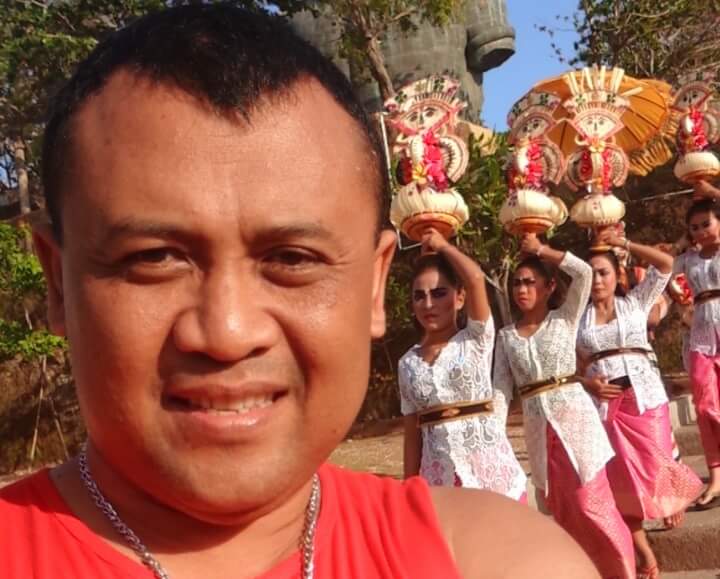 eddyrhs's tweet photo. DENPASAR BALI UPACARA ADAT https://t.co/i5IX5QAsGK