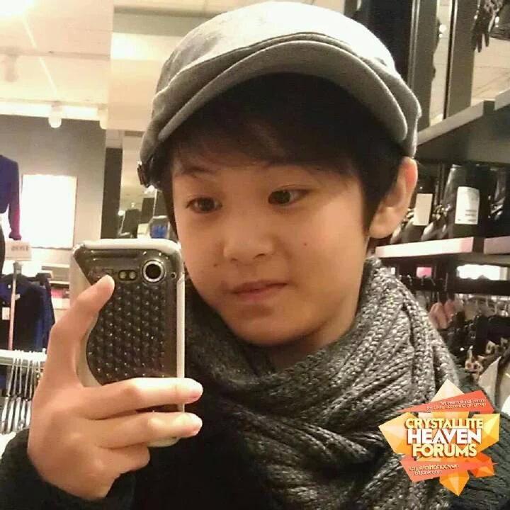 Mark lee uwu 2048