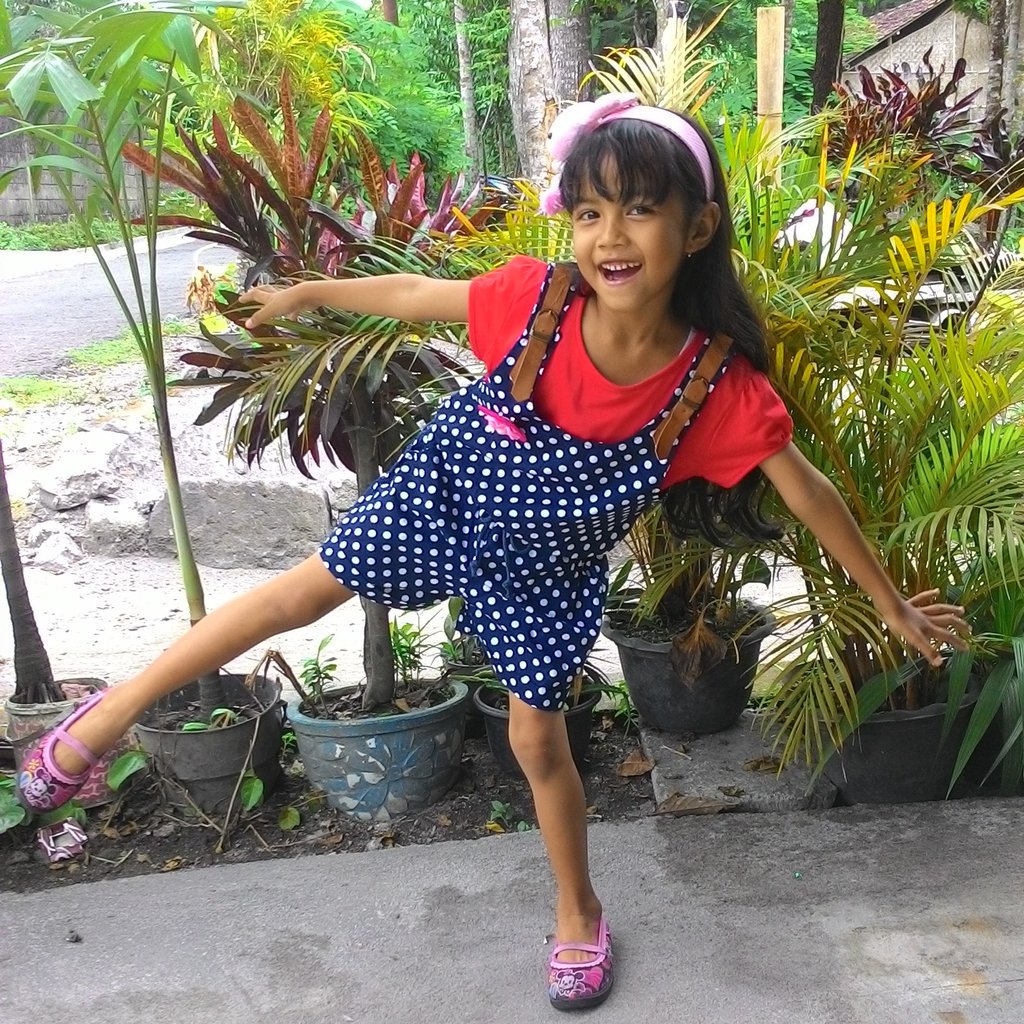 adekaRientQ's tweet photo. Myeverything #icanbebetterย #JSIDbebetter #Generasi4G
@Ersa_Erisa @oliVonD @adekaRient @febriyanarie @JobStreetcom https://t.co/zYZlKvEjYL