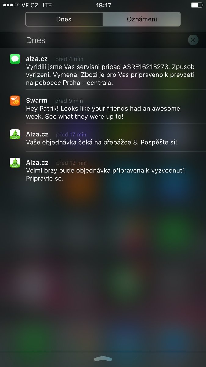 MrEdDy23's tweet photo. Vcera koupeny sklo v #alza . Za par minut reklamace toho skla 😄. Vymena za novy a jeste posledni kus. #lol #ip6plus https://t.co/Lg5CFYbsZQ
