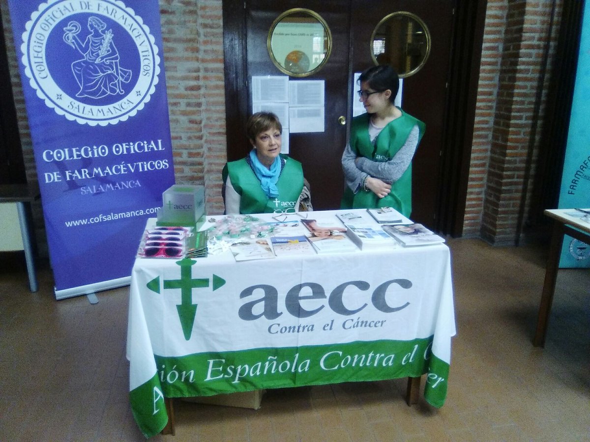 ContraCancerSAL's tweet photo. Desde @aeccSalamanca estamos presente en #FarmaForum2016 @usal https://t.co/bc0nqBpnnp