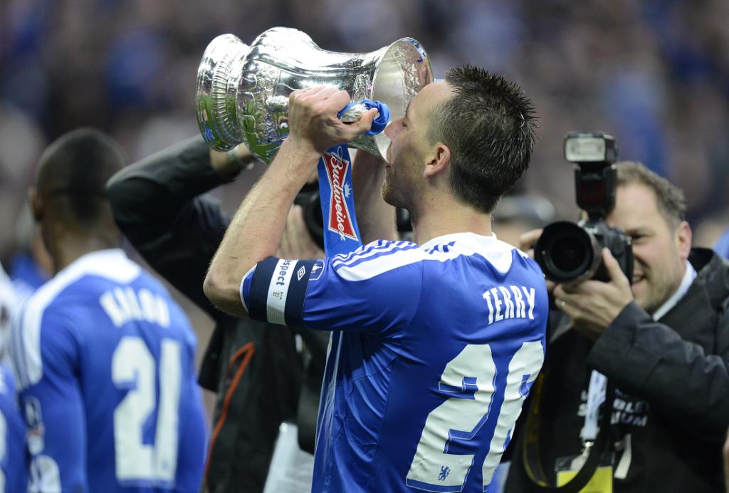 #TBT: Four years ago today we beat Liverpool 2-1 at Wembley to win the #FACup!