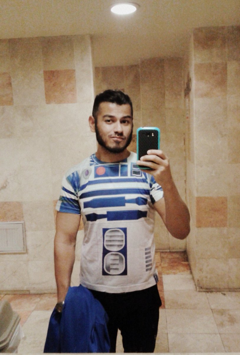 gwennabe's tweet photo. #MayThe4thBeWithYou amo mi playera! 󾮟󾌧 https://t.co/b9i9MMvgpt https://t.co/MY1q7HQSii