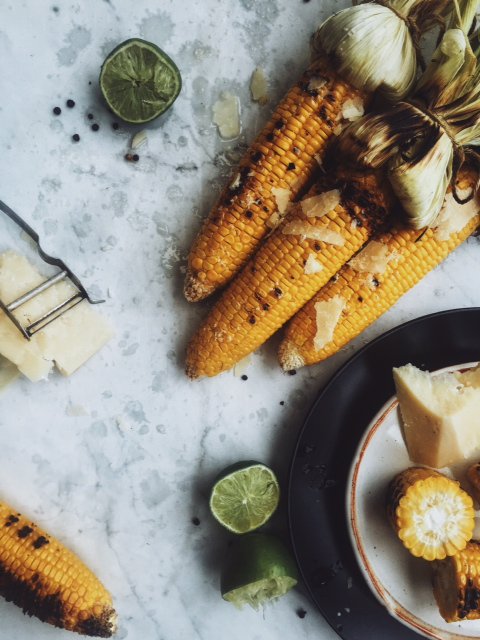 GastronomyAust's tweet image. A #BTS shot from last week's shoot with @curiummagazine!

#photoshoot #corn #vegetarian #healthy #caterer #sydney