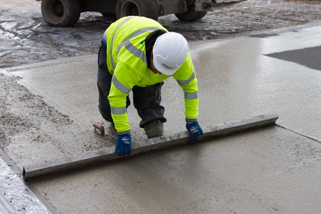 MalinFloors's tweet photo. @leefairfax74 part of the rich skill set required for a high tolerance 46,000m2 floor slab. @bandkbuild GMC Joinery https://t.co/xXpa0BGqSH