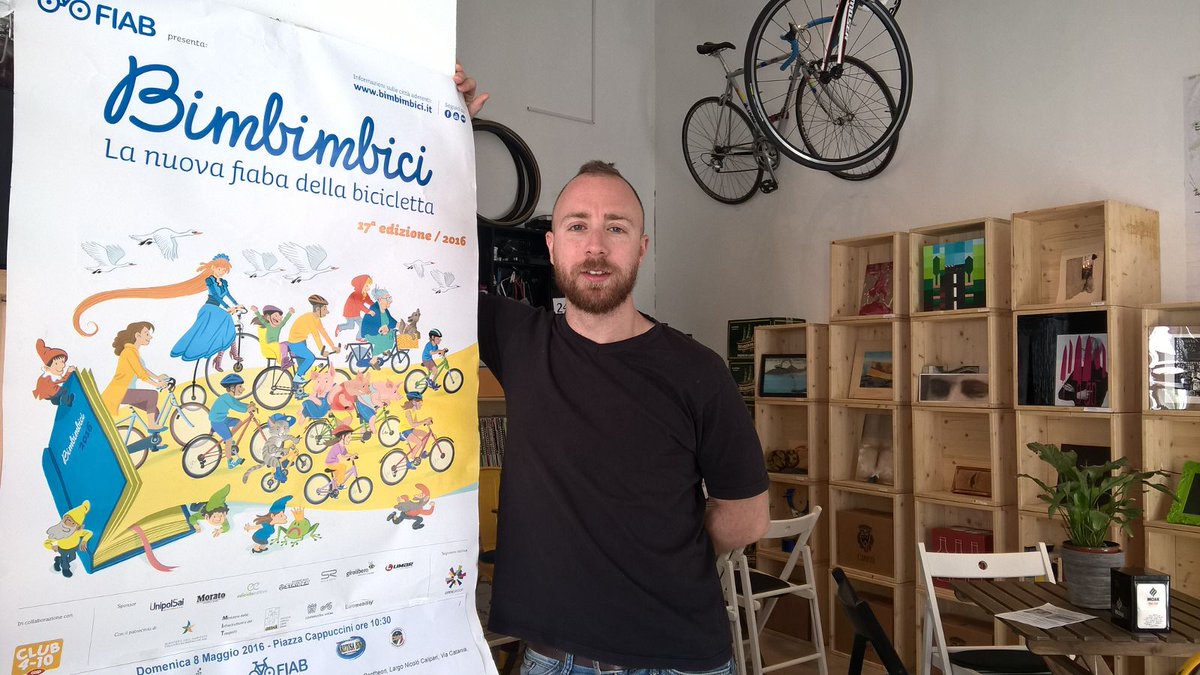 mcSiracusa's tweet photo. Domenica h 10 in bici da movimentocentrale: raggiungiamo il luogo di partenza di #bimbimbici e pedaliamo tutti uniti https://t.co/JauSM1HJQG