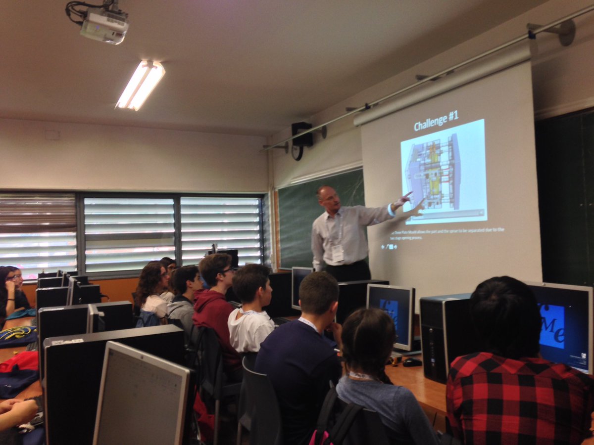 andreand93's tweet photo. BrickPlanner session at World Manufacturing Forum for Scholars #WMF4S @FundacioCIM https://t.co/bmno99JA5u