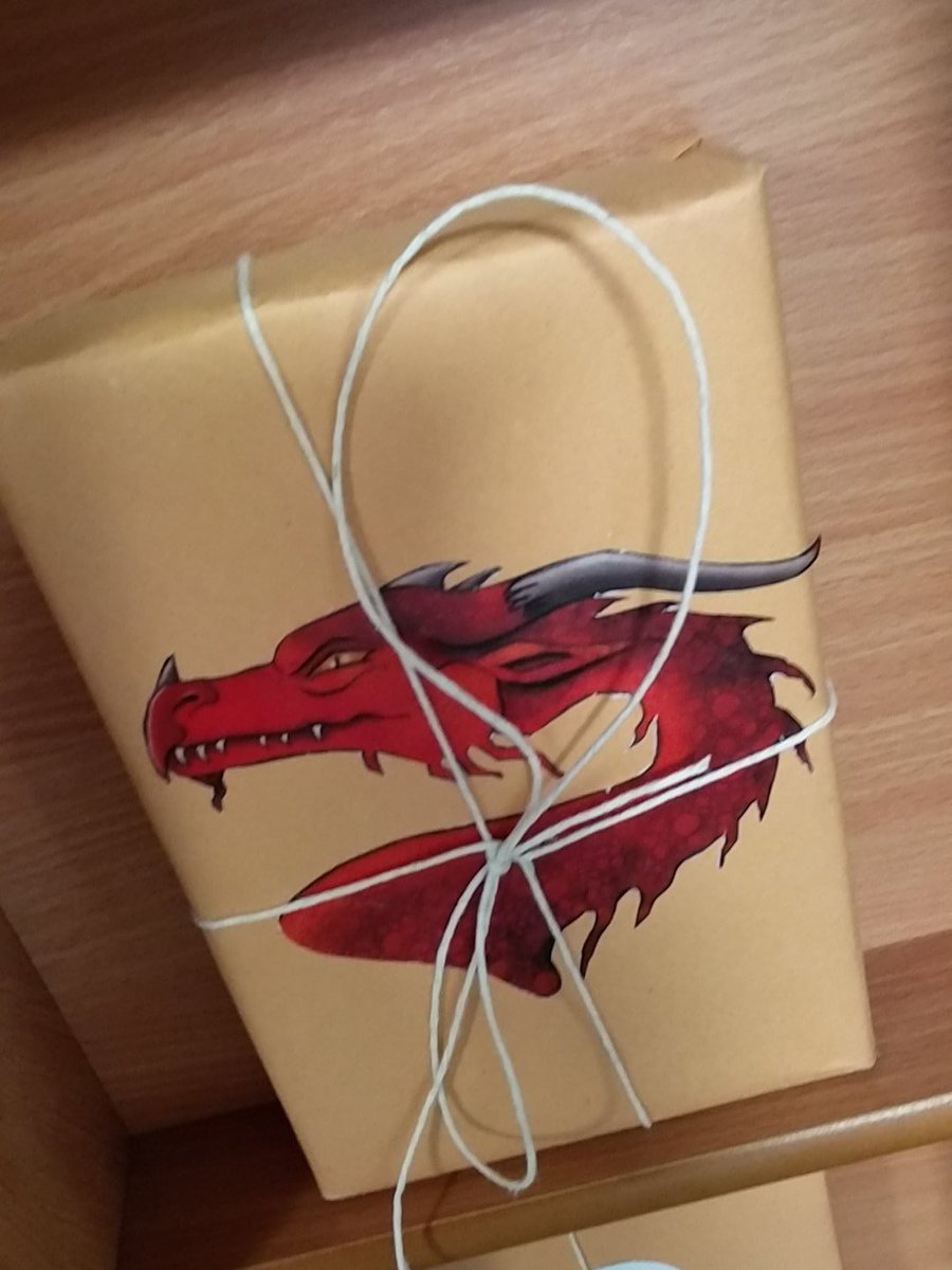 hull_libraries's tweet image. Looks like our Claire has been at it again.. Why not check out a &quot;booky dip&quot; ??