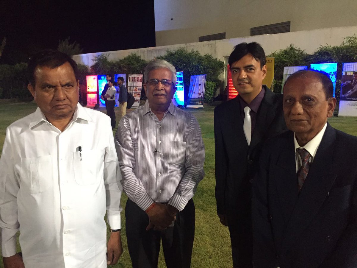 VIAVapi's tweet image. 90th birthday celebration of Queen Elizabeth II @ Ahmedabad on 20th April 2016 attended by VIA members &amp;amp; dignitaries