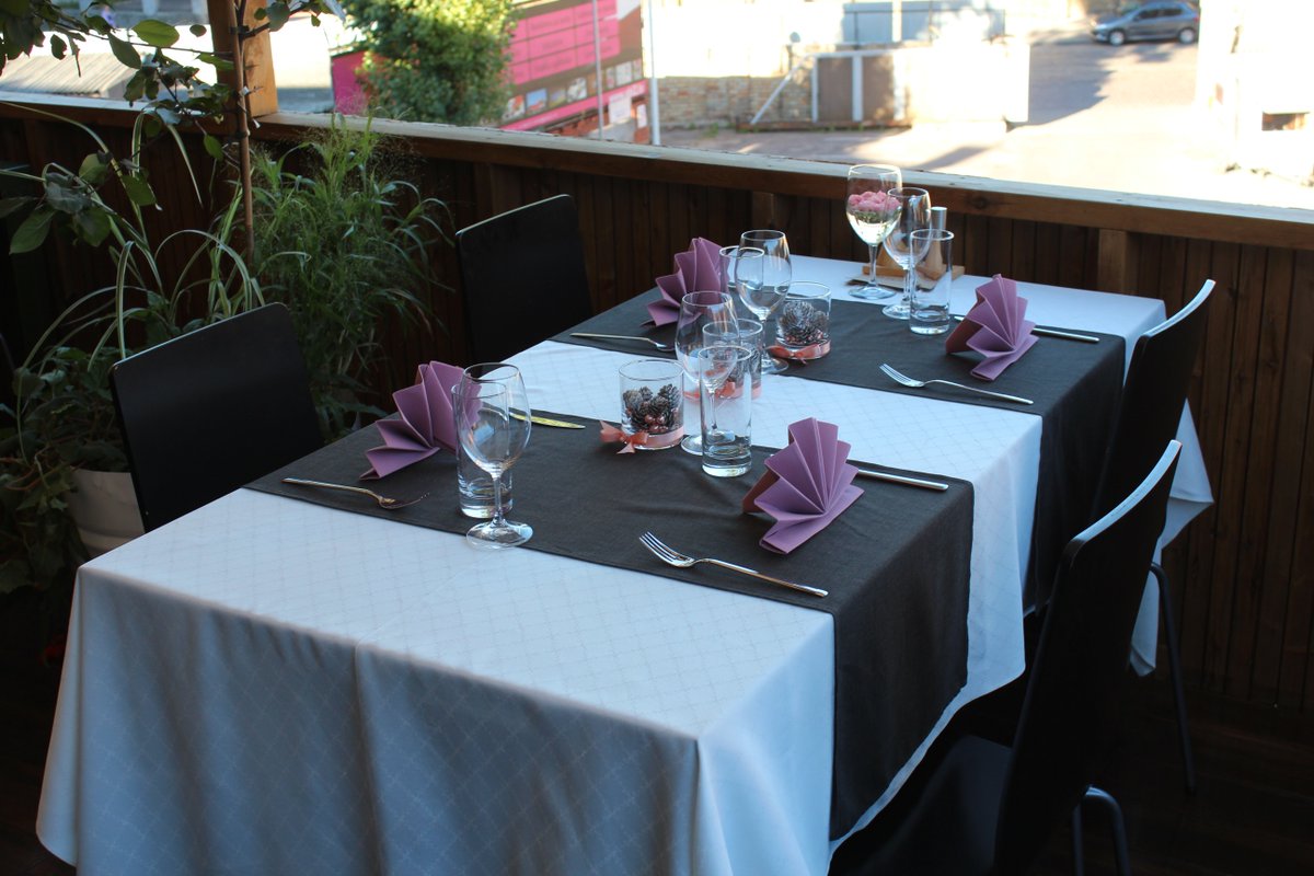 Esiet laipni gaidīti uz brunch un neaizmirstiet, ka pie mums Jūs varat arī rezervēt galdiņu! Lai Jums skaista diena