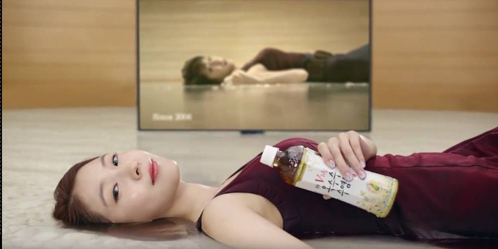 BoA's unchanging beauty astonishes viewers in remind version of 'Oksusucha' CF
allkpop.com/article/2016/0…