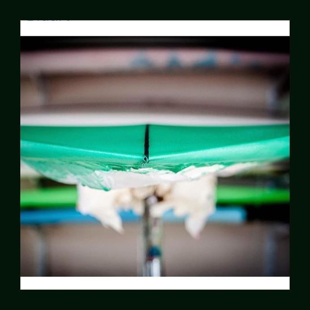 MARCHLAB's tweet image. Day Off In France.. Let s get a Nice surfboard Shaped by @nd_surf 
#green #mens #mensfashion #mensaccessories #surf…