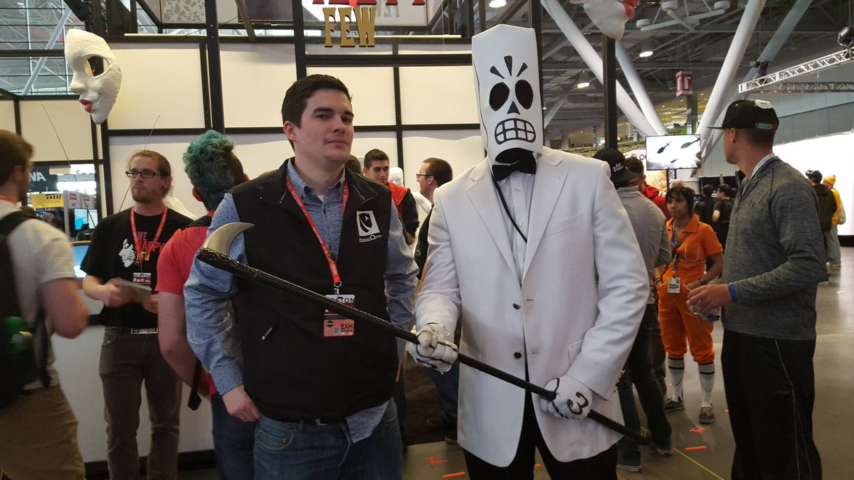KS_Ventures's tweet photo. @TimOfLegend Manny won PAX East for me. Even had a retractable scythe too! https://t.co/3pUKJYWW20