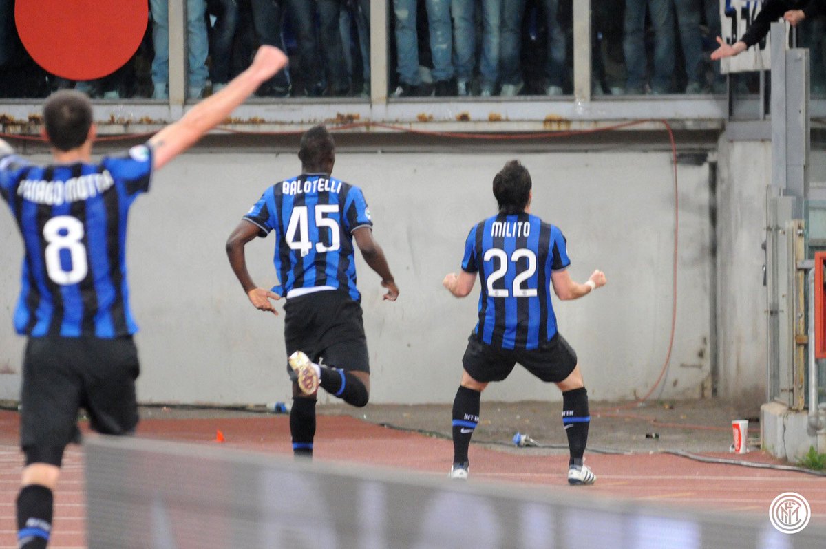 Inter tweet picture