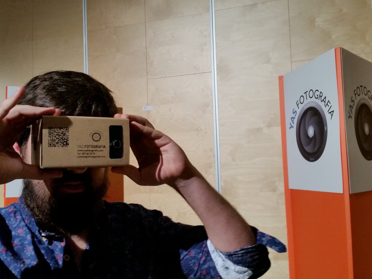 MktOnlineHOTEL's tweet photo. Alucinando con el #tourVirtual personalizado en ordenador o movil de @yasfotografia en #Welcome16 https://t.co/LcNMQf2RJ6