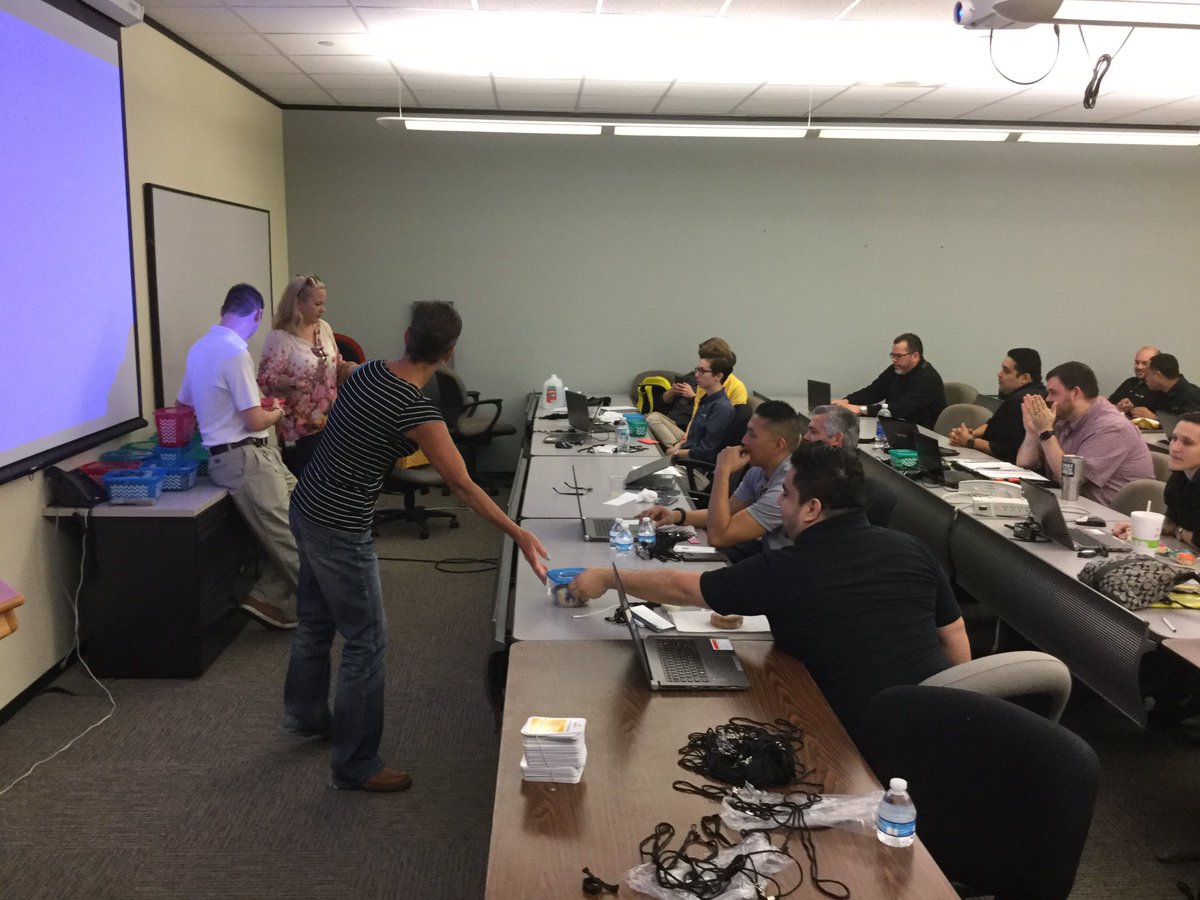 Nelson Zengotita tweet media