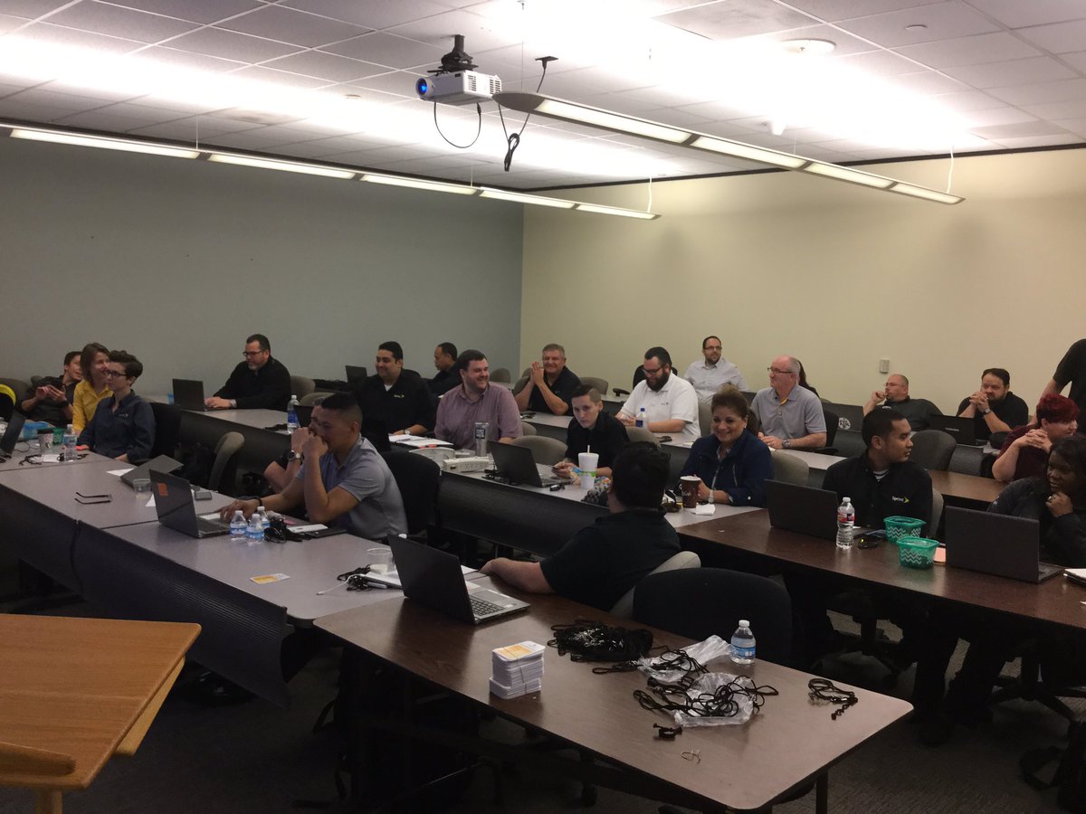 Nelson Zengotita tweet media