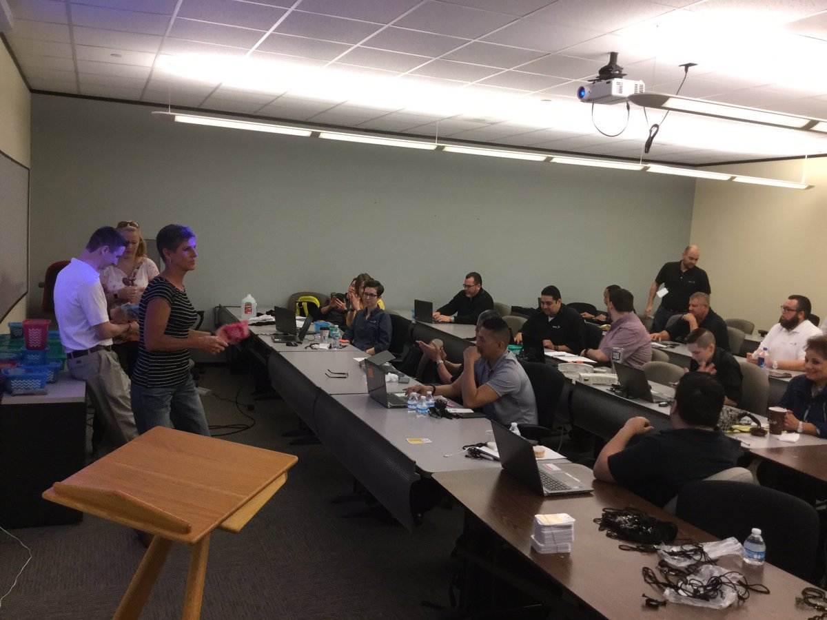 Nelson Zengotita tweet media