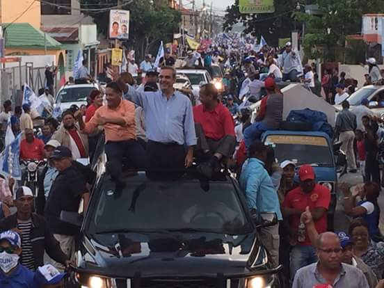 juventud_cedeno's tweet photo. @cedenoalcalde  junto @luisabinader  ayer quedo demostrado el liderazgo de @eugeniocedeno  en La Romana https://t.co/pQ7Qth5gnc