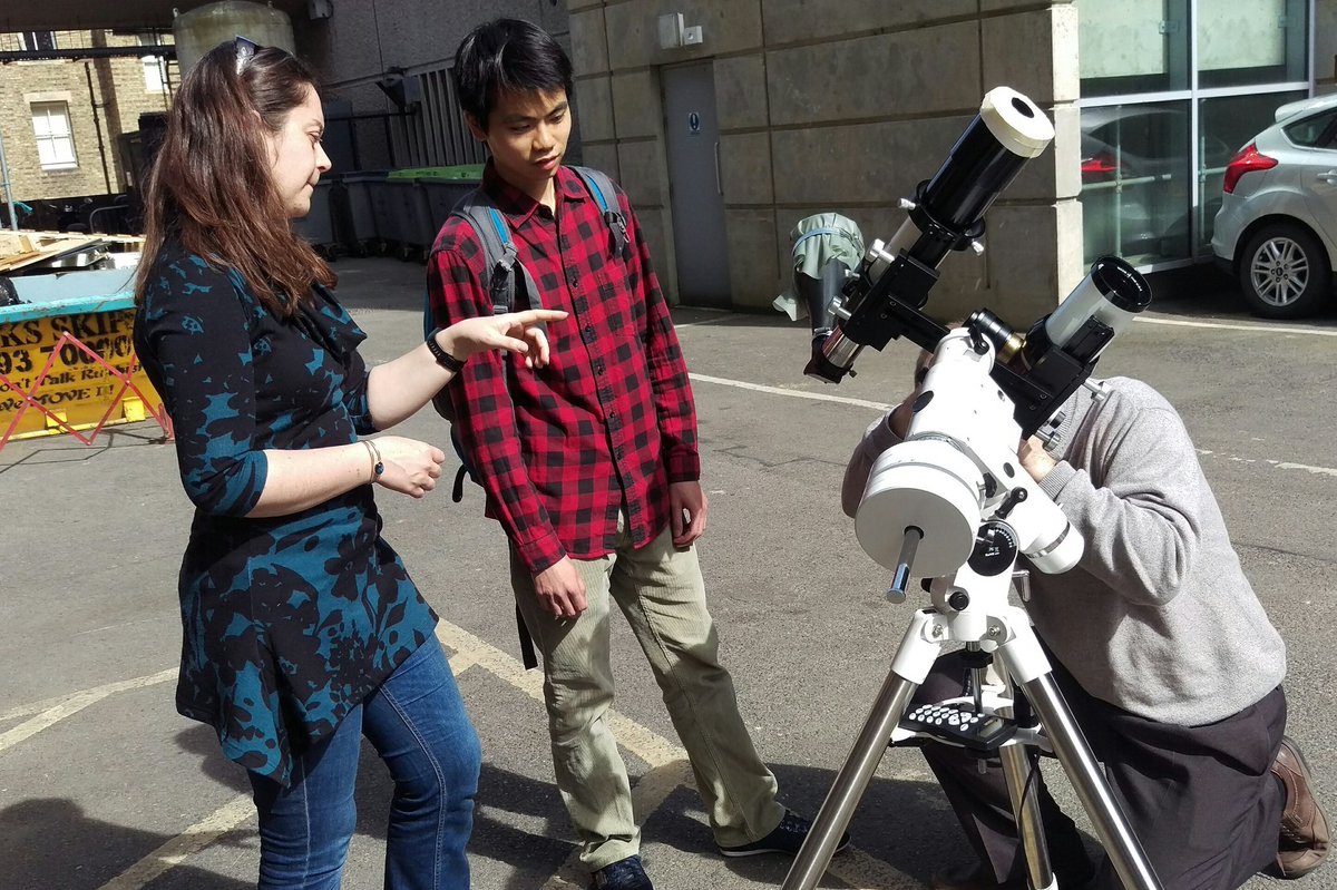 StargazingOxfd's tweet photo. Preparing for #Mercurytransit. Come see us @OxfordSBS on Monday. Weather dependant! https://t.co/JfDe9gTbSa