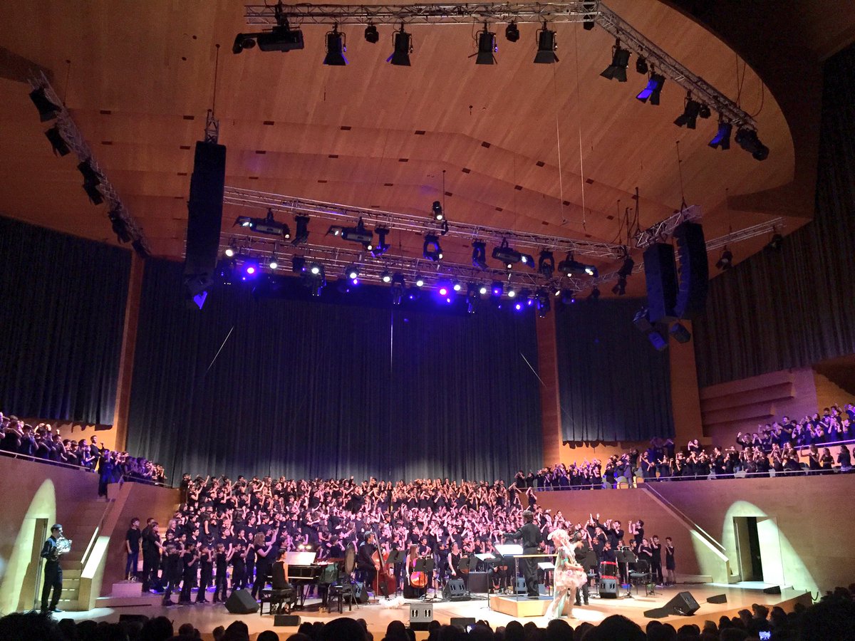 Emocionant concert #Cantània a l'<a href="/lauditori/">L'Auditori deBarcelona</a> on participen els nostres alumnes d 5è i 6è. Bravo! 👏🏻 #PérezIborra #EPI