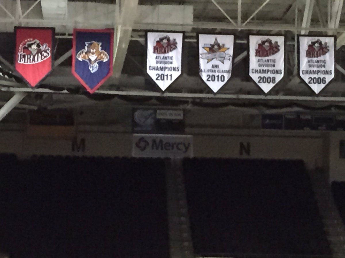 Jaredpelletier_'s tweet photo. At noon on @WGME @BradWGME LIVE @ #CrossInsuranceArena w/ what trustees & @PortlandPirates reps say about relocation https://t.co/2KuQvKU5DK