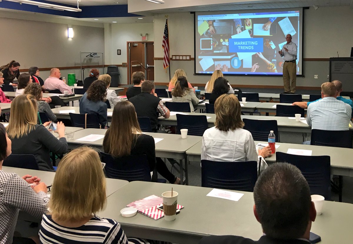 Evanstylee's tweet photo. Shout out to Cliff @callissocial for an excellent #marketing presentation @1MillionCupsSED yesterday! #1MC https://t.co/X9wcJJMzTZ