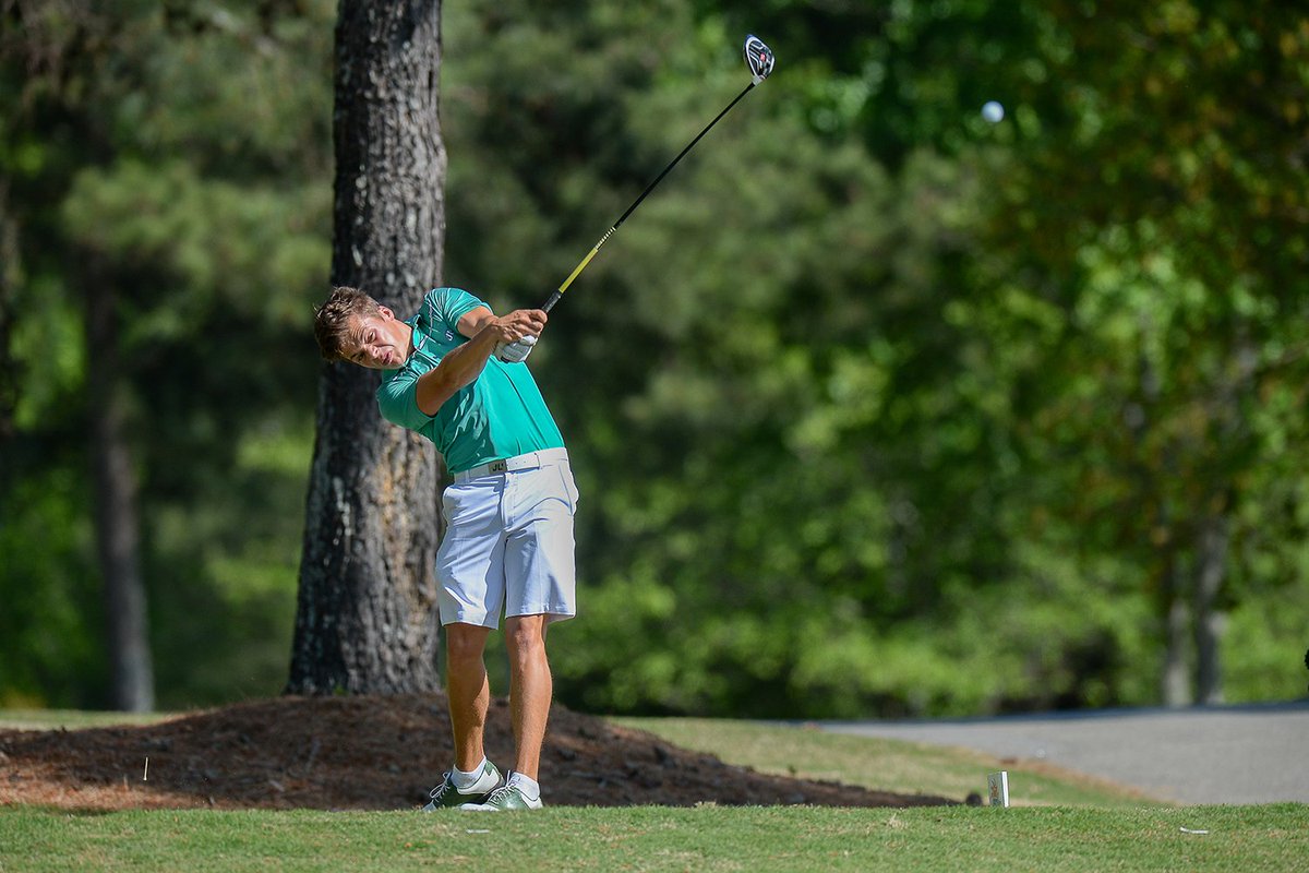 JAX_MGOLF's tweet photo. Congrats to Wicks and Medale, who will be representing JU at the NCAA Regionals! https://t.co/uHkZEbrENT #FearTheFin https://t.co/eeMyvh61Jo