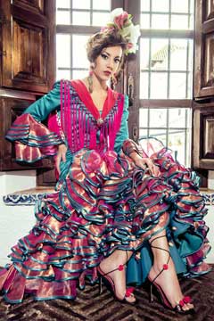 wappissima's tweet image. MODA FLAMENCA | 'Herbario de sueños', la colección flamenca de Cristina Granero ow.ly/4nrFDK