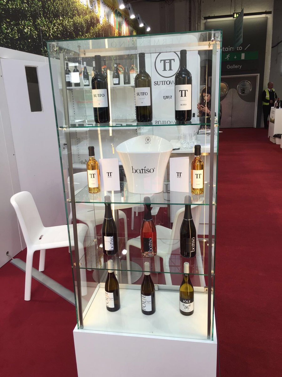 Direttamente dalla @londonwinefair  #SuttoWine 🍾