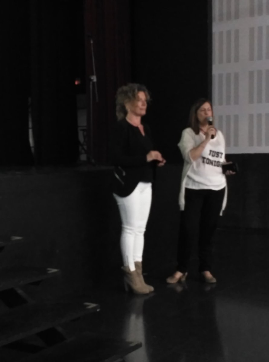 jfarreny's tweet photo. Ponència de clausura #UpdateFP16. "Pensem una mica diferent" La cirereta del pastís" https://t.co/4LcbdFcyfk