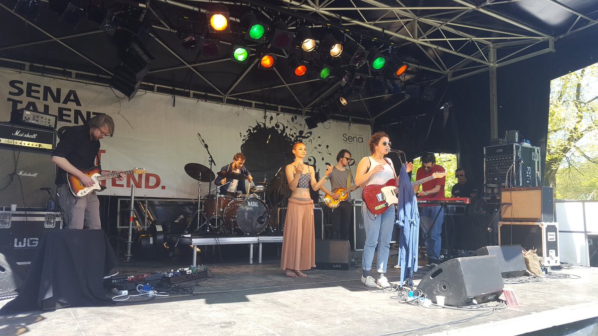 We zijn begonnen @Senarechten Talent Stage <a href="/BFZH/">Bevrijdingsfestival</a> met <a href="/Southbound_nl/">Southbound NL</a> winnaars Grote Prijs van Rotterdam 2015