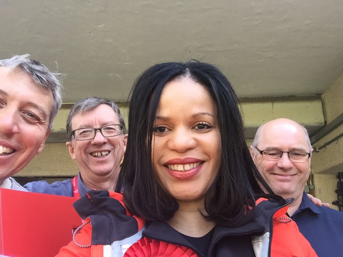With Peter Kavanagh &amp; Jim Kelly Leaders <a href="/unitelondon/">election communication</a> &amp; <a href="/mikeghedges/">Mike Hedges</a> on #labourdoorstep for <a href="/SadiqKhan/">Sadiq Khan</a> #PollingDay