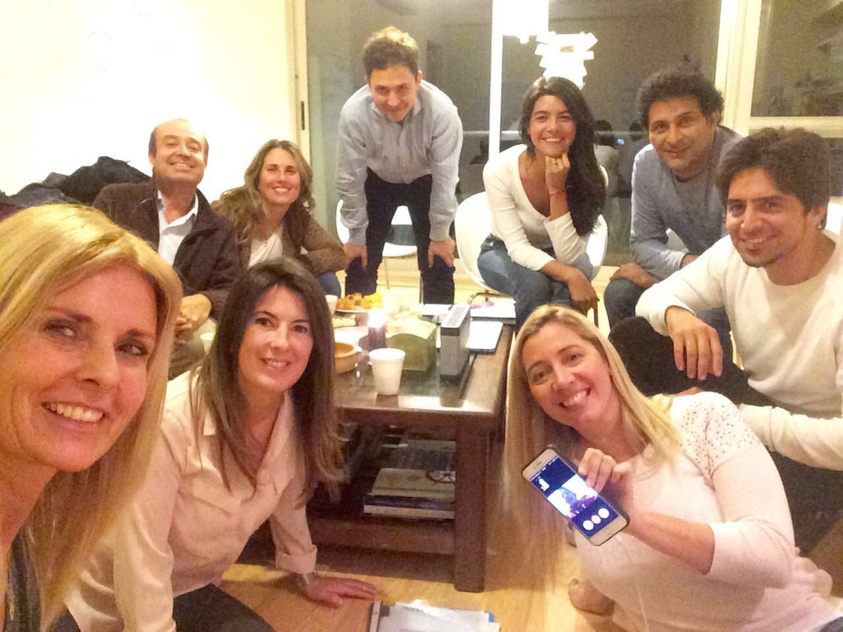 AndreaCoaching's tweet photo. Me despierto con tanta energía vital gracias a uds
#TenemosElMejorEquipo
Una forma distinta de aprender Coaching❤️⚽️ https://t.co/mUIIOnJ8In