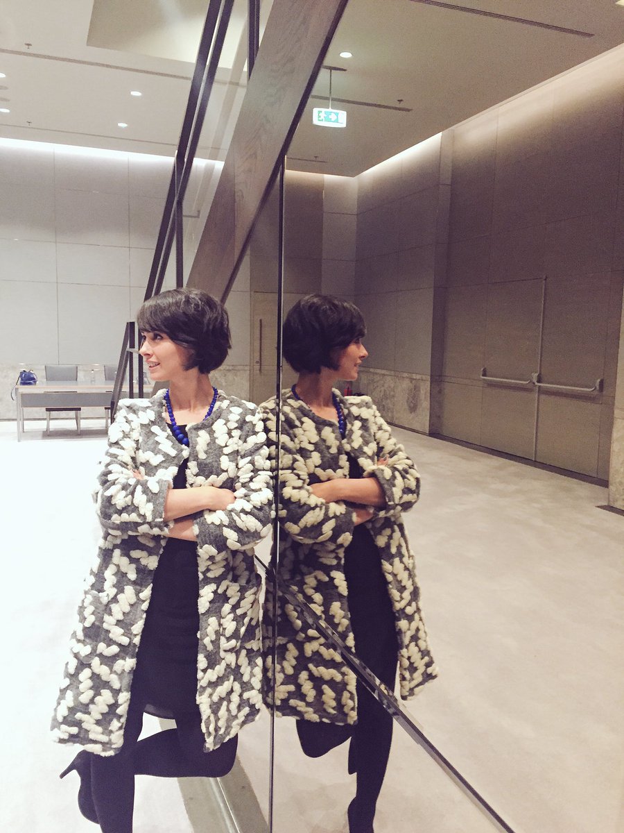 dygmrzfnlgl's tweet image. Ve hep sona kalan dona kalan sessizlik olsun da rahatça bi çekim yapalım diyen #pwcinternettelevision 💙