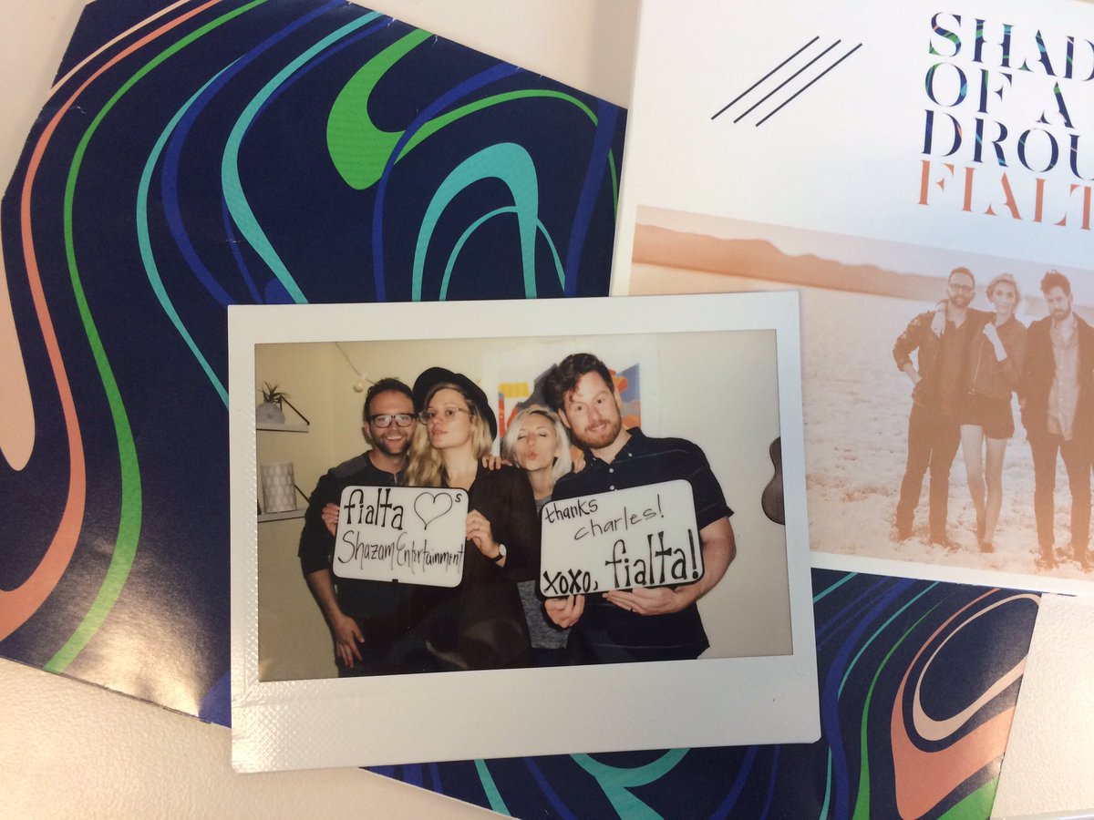CassieRowan's tweet photo. @fialta the CUTEST promo ever ❤️  @Shazam https://t.co/Uoeg5SR7dx