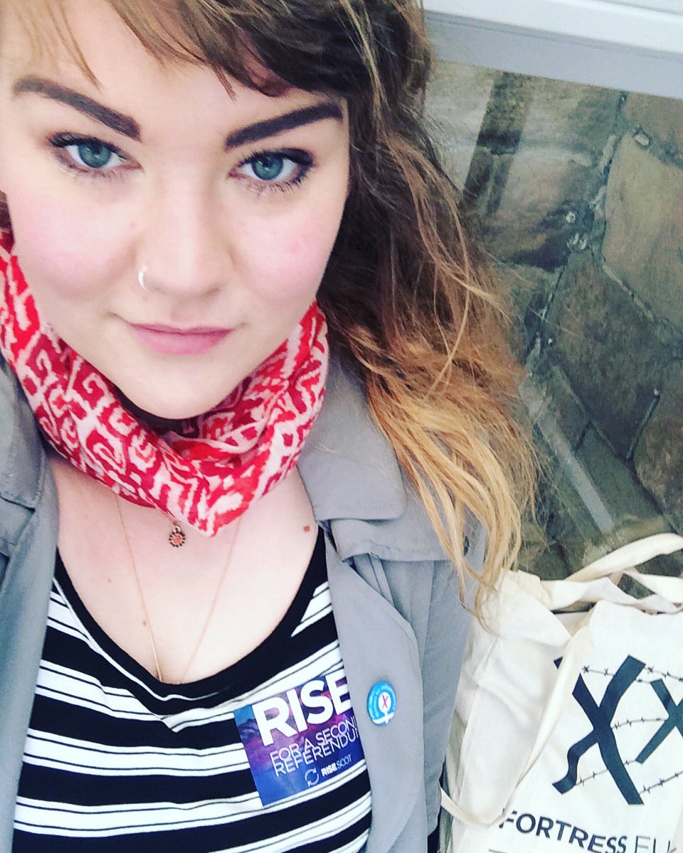 jenni_gunn's tweet photo. Wearing my colours today. @WomenForIndy @RISE_Scotland #2ndVoteRISE #VoteRISE #RISEbecause https://t.co/1rVlTRiCNb