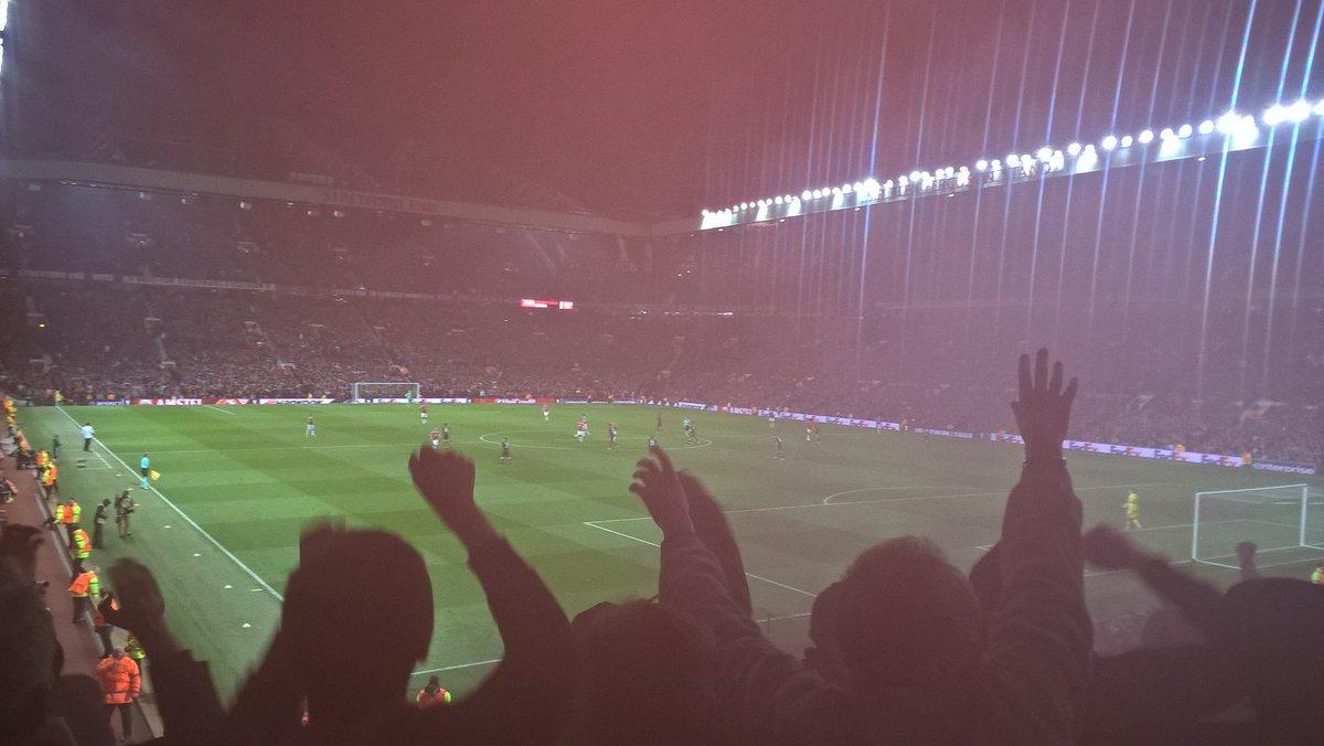 LesRouges's tweet photo. Just after little Phil had scored at the Old Toilet! https://t.co/nxQGQOkNMB