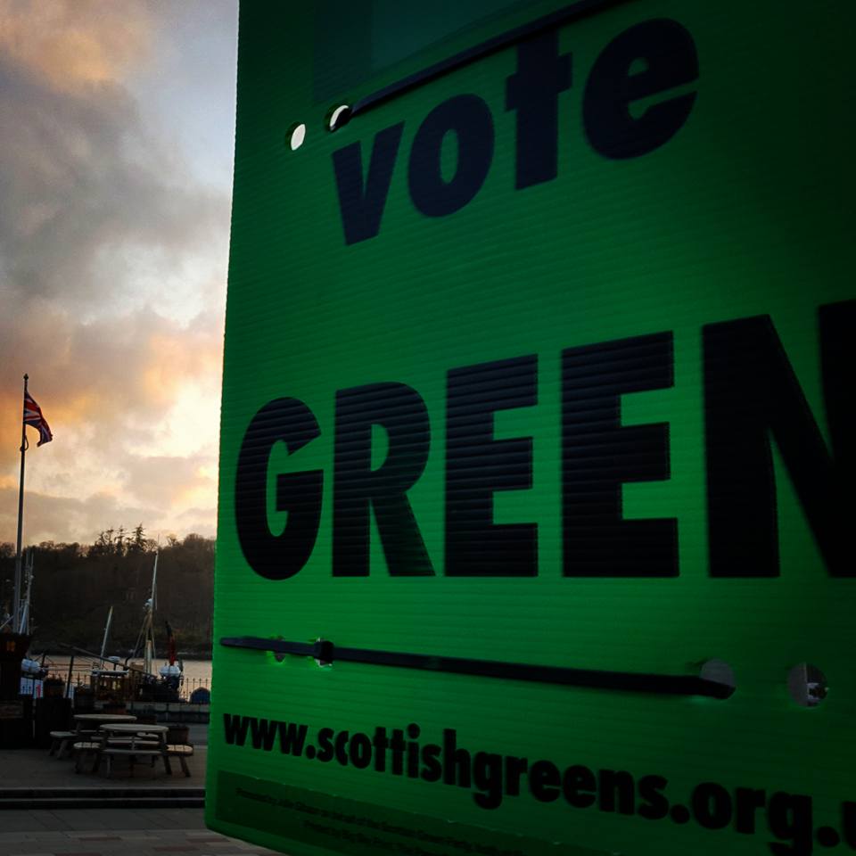 Let's make this happen: cast your vote for @JohnFinnieHI and <a href="/IslaOReilly/">Isla MacleodO'Reilly</a>