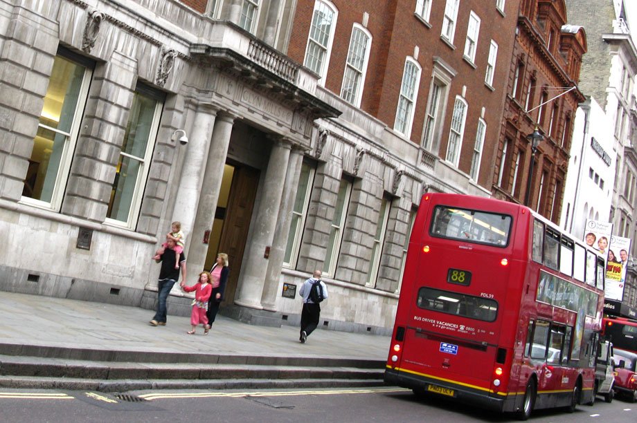 ThirdSector's tweet photo. Charity bodies urge Cabinet Office to reconsider anti-lobbying clause https://t.co/jiIlS0e1Na https://t.co/7XVvONe63u