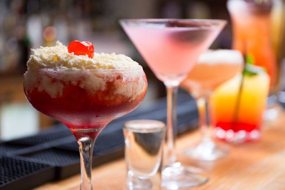 Thursdays mean 2 for 1 cocktails all day at <a href="/MrPostle/">Mr Postles</a> in the city for Loka users! #Norwich #Offers