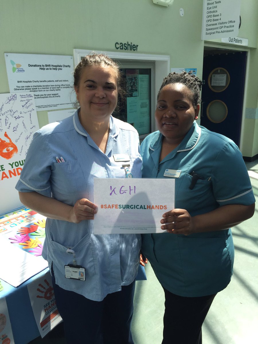 walkerIPCN's tweet photo. Outpatients and tissue viability nurses supporting best practice #HandHygieneDay # @BHR_IPCT @BHR_hospitals https://t.co/Exxb1hznku