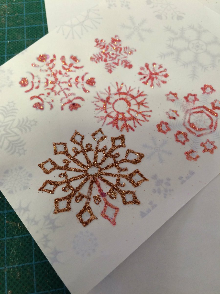 EmmaHaines7's tweet photo. On my first day at my new job I have been doing glitter training #livingthedream #yeahitsathing https://t.co/eTI0fFPeap