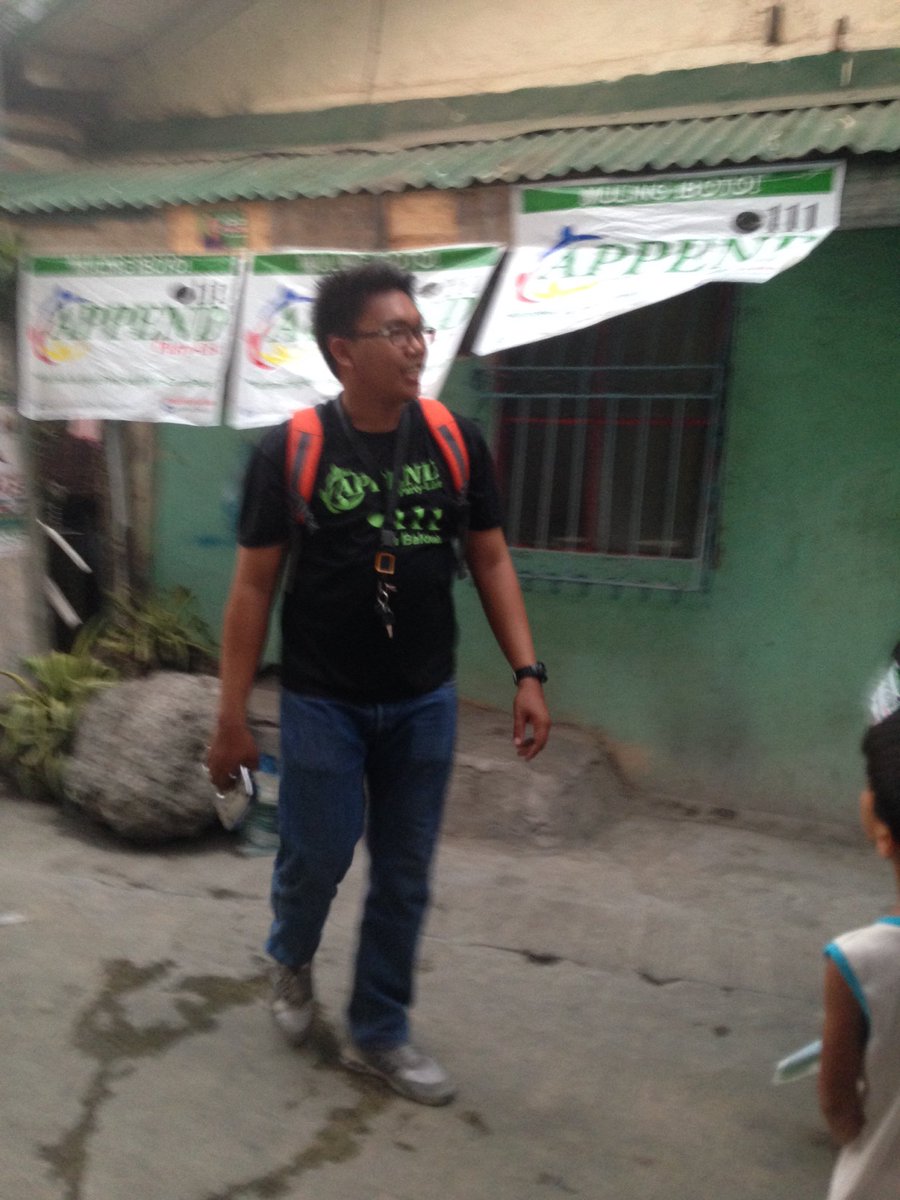 jhenmhell's tweet photo. Muling nagdikit c kadikit na @SeanKenny09 ng @APPENDPartyList #111APPENDPartyList #111APPENDPartyList https://t.co/NV5TMM0C5p