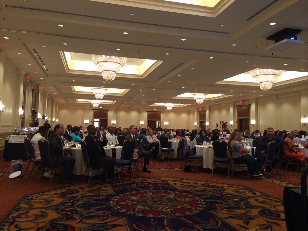 UWGADLewis's tweet photo. Full house here for the @unitedwayatl #UWGADouglas National Day of Prayer Shoebox Breakfast benefitting Kids Home. https://t.co/a5fUWf3hQL