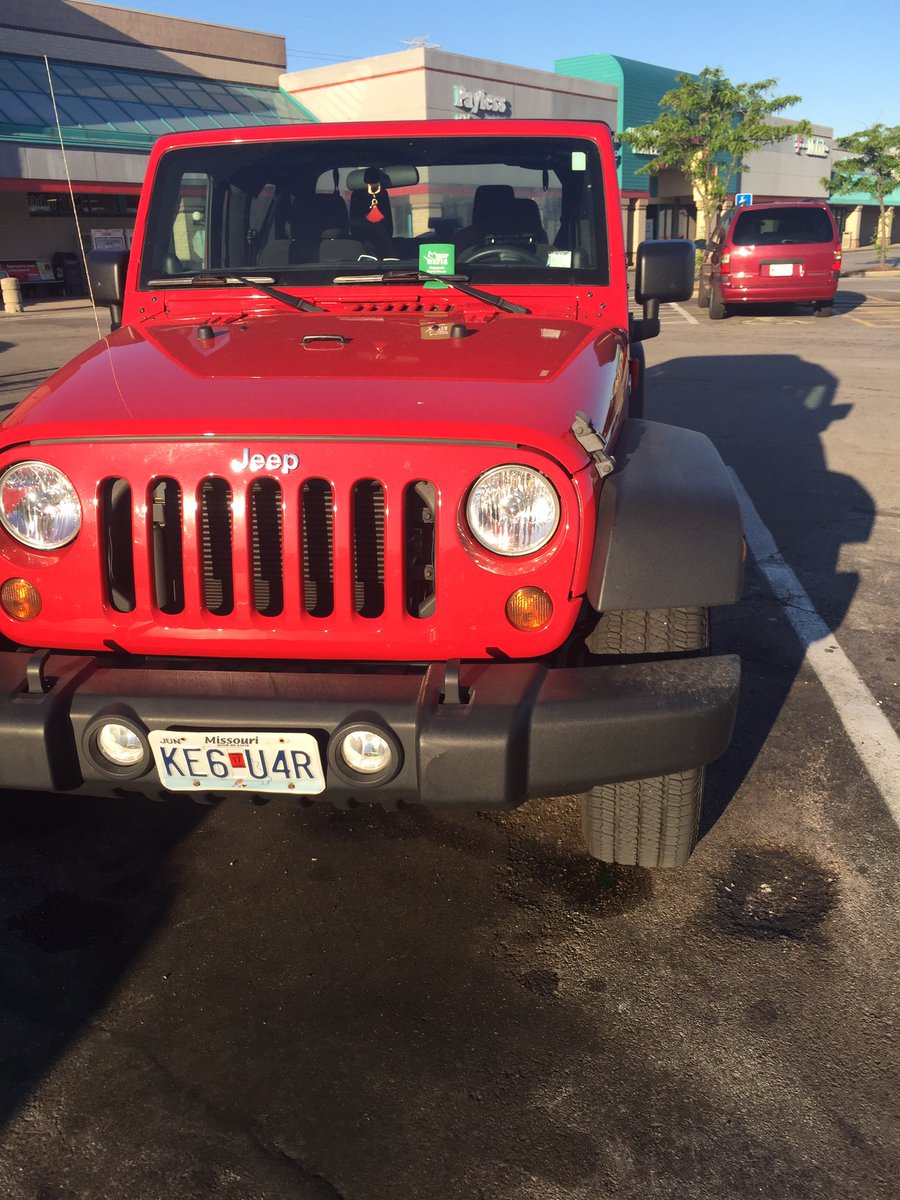 #cardedbythejeepmafia #youvebeenkoozied #NoJeepisSafe #bigred @THEJeepMafia #hottiejeep